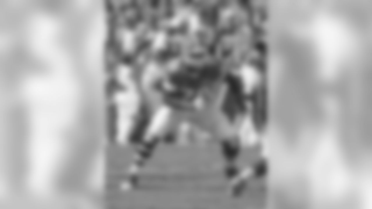 D.J. Humphries