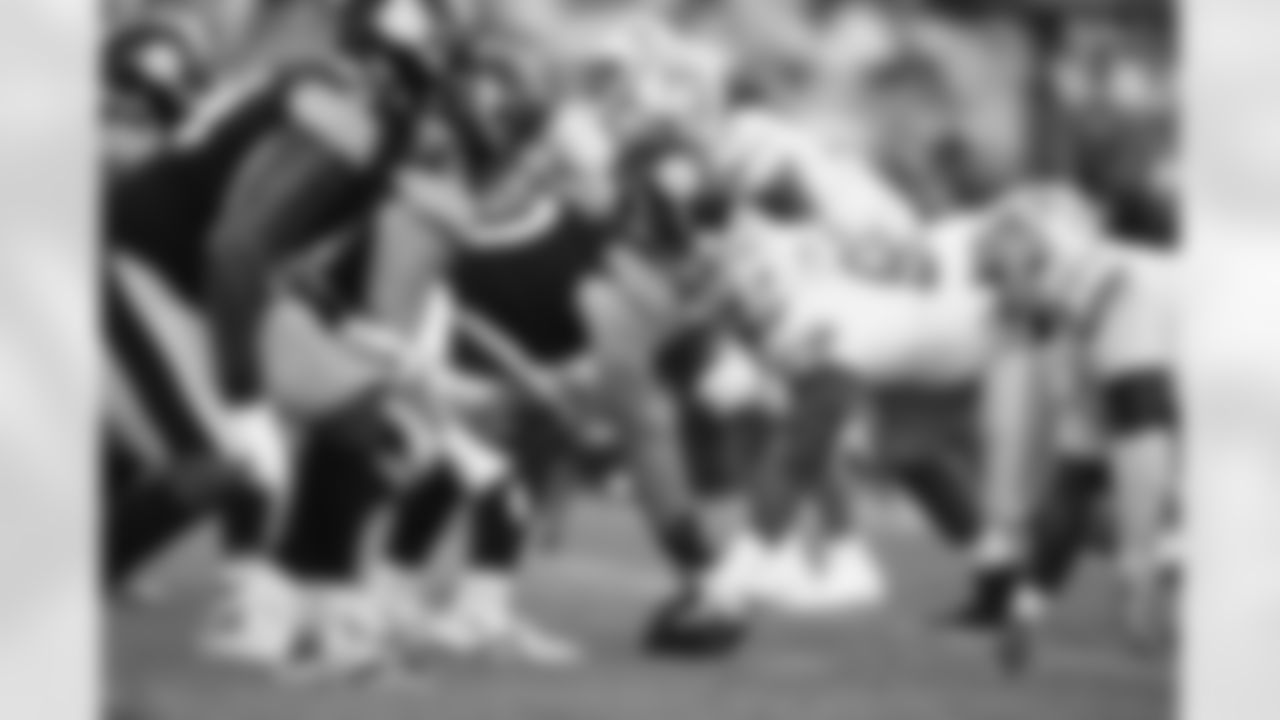 Pittsburgh Steelers center J.C. Hassenauer (60) during a preseason game between the Pittsburgh Steelers and the Detroit Lions, Sunday, Aug. 28, 2022 in Pittsburgh, PA. (Karl Roser / Pittsburgh Steelers)
