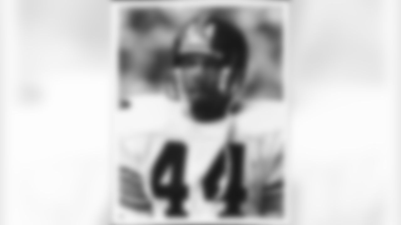 Rodney Carter (1988-1989)