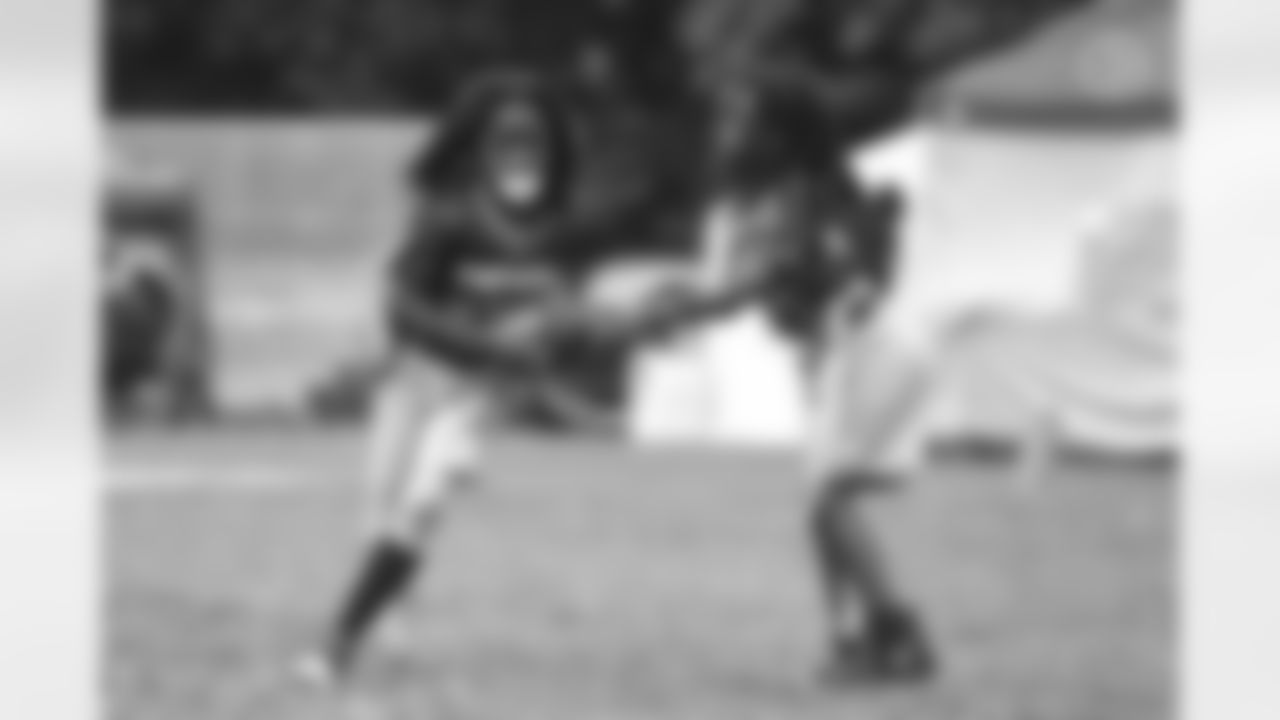 Local teams participate in the Juneteenth Open Invitation Flag Football Tournament on Sunday June 12, 2022. (Abigail Dean / Pittsburgh Steelers)