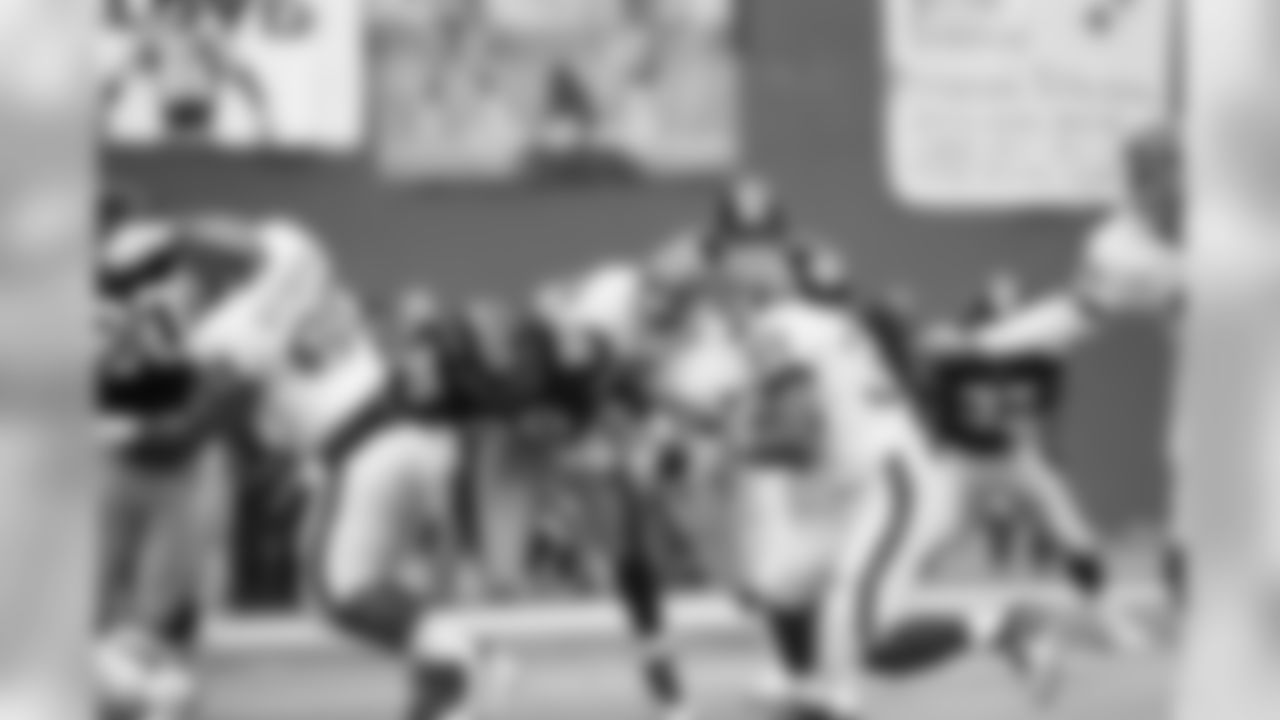 The Steelers defeated the Bills 40-21 in an AFC Divisional playoff game on January 6, 1996.