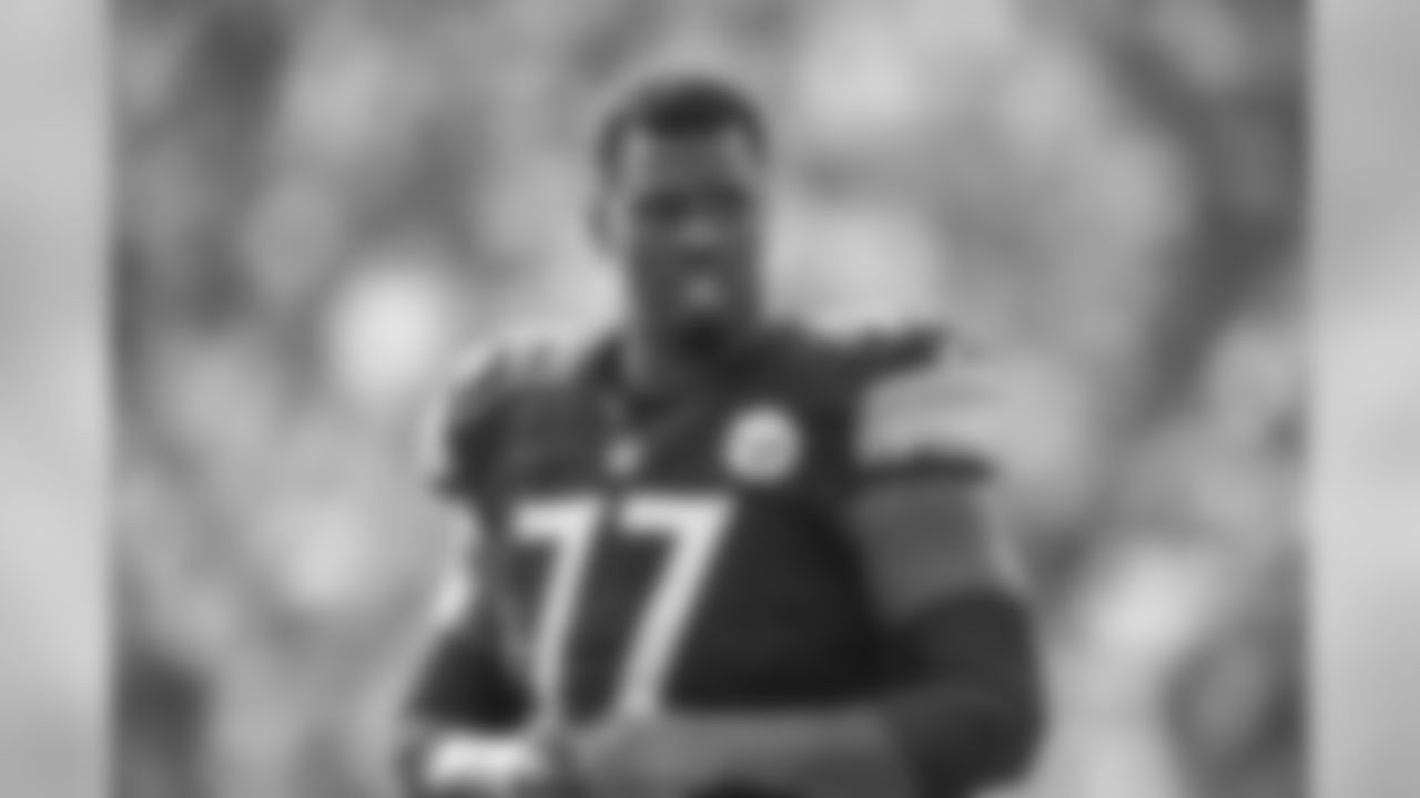No. 77 Marcus Gilbert, T