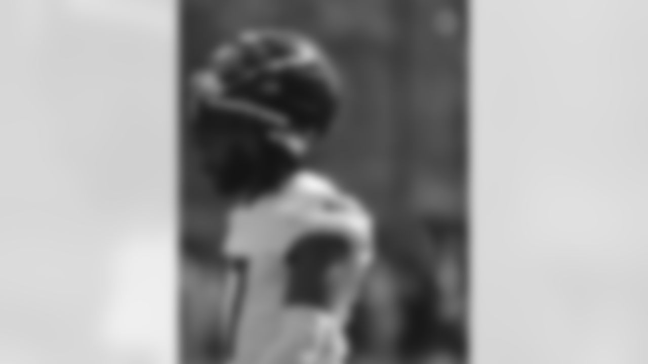 Pittsburgh Steelers wide receiver Deon Cain (17) practices at the UPMC Rooney Sports Complex preparing for a Week 4 matchup against the Tennessee Titans, Wednesday, Sept. 30, 2020 in Pittsburgh, PA. (Caitlyn Epes / Pittsburgh Steelers)