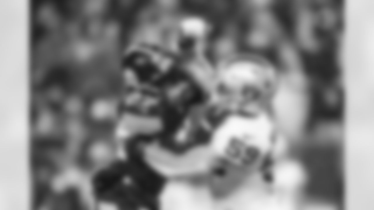 Pittsburgh Steelers linebacker Marcus Allen (27) during a regular season game between the Pittsburgh Steelers and the Las Vegas Raiders, Saturday, Dec. 24, 2022 in Pittsburgh, PA. The Steelers defeated the Raiders 13-10. (Abigail Dean / Pittsburgh Steelers)