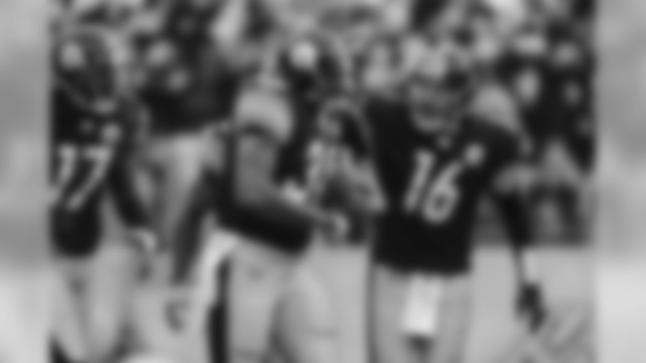 Regular Season Week 10 - Steelers vs. Rams (Last game played at PIT in 2011)