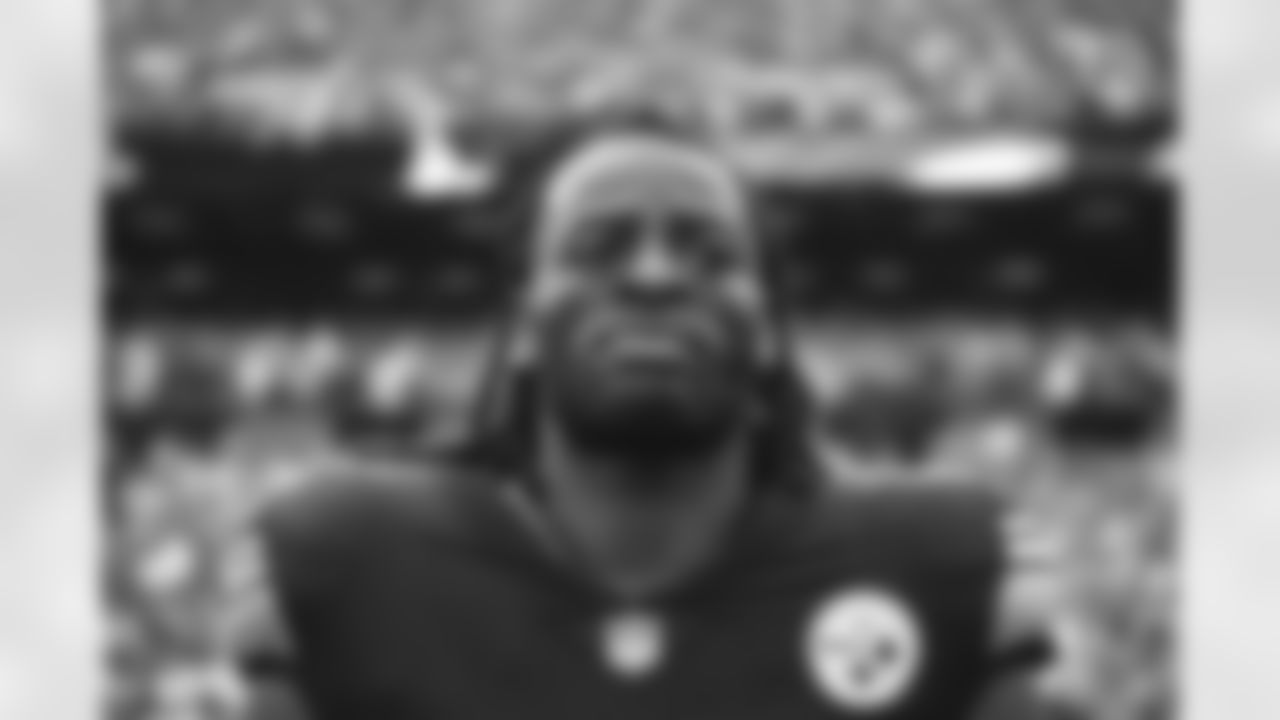 Pittsburgh Steelers running back Najee Harris (22) during a regular season game between the Pittsburgh Steelers and the Buffalo Bills, Sunday, Sept. 12, 2021 in Buffalo, NY. The Steelers beat the Bills 23-16. (Caitlyn Epes / Pittsburgh Steelers)