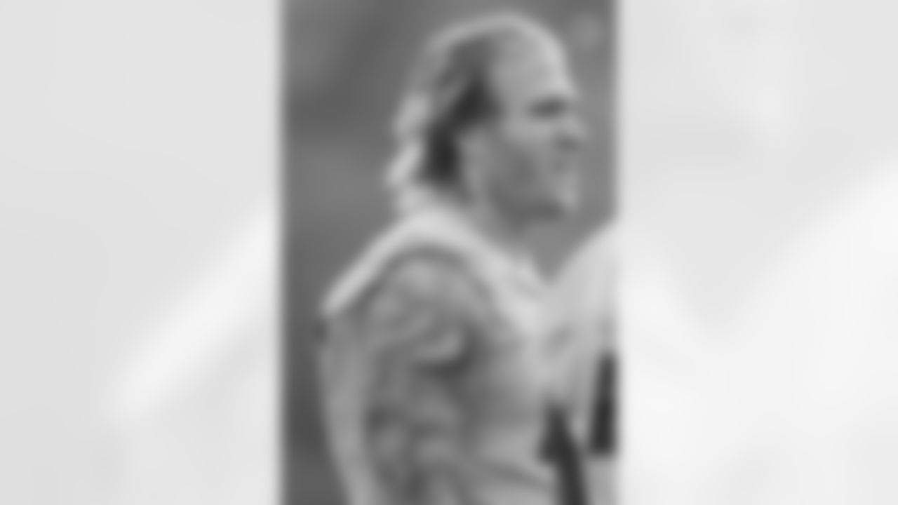 Pittsburgh Steelers defensive end Cassius Marsh (49) participates in the Organized Team Activities (OTAs), Tuesday June 8, 2021 at the UPMC Rooney Sports Complex. (Caitlyn Epes / Pittsburgh Steelers)