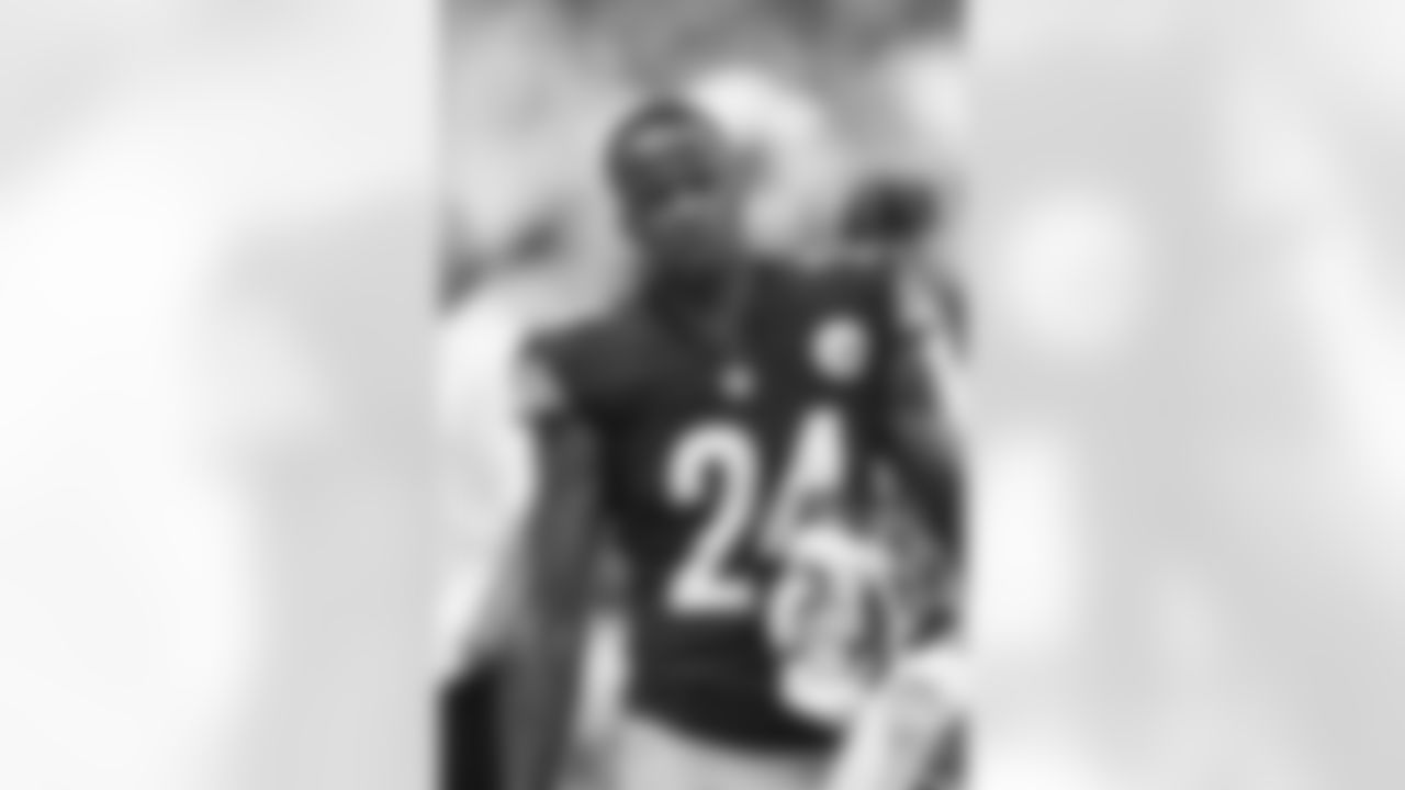 2003 Ike Taylor: He never will achieve the individual accolades that came to Mel Blount and Rod Woodson, but Ike Taylor has been a starting cornerback on Steelers teams that have won a lot of regular season games and a lot of playoff games during his career. Taylor has 135 regular season starts, plus 11 more in the playoffs; 14 interceptions in the regular season, plus three more in the playoffs. Two Super Bowl rings.