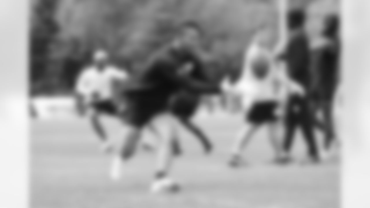 Pittsburgh Steelers linebacker Delontae Scott (50) participates in Phase Two of the voluntary offseason workout program, Wednesday May 18, 2022 at the UPMC Rooney Sports Complex. (Abigail Dean / Pittsburgh Steelers)