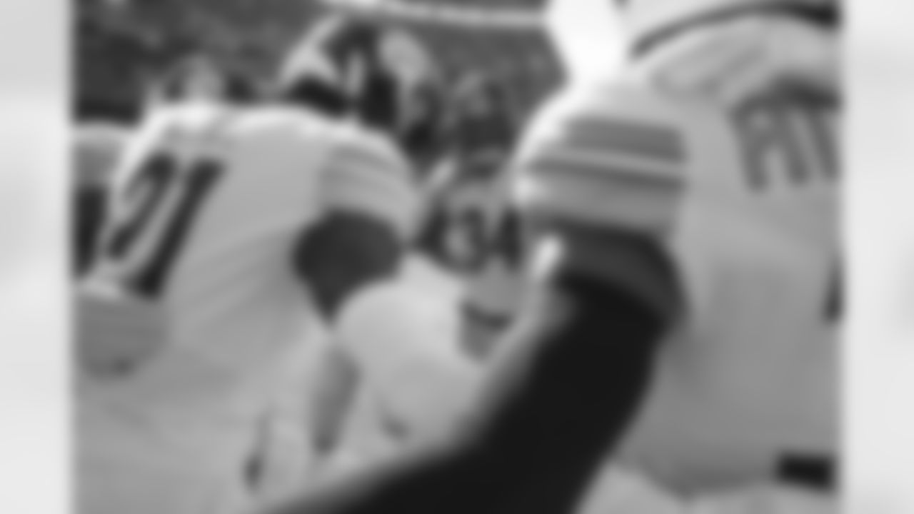 Pittsburgh Steelers safety Terrell Edmunds (34) during a regular season game between the Pittsburgh Steelers and the Cleveland Browns, Sunday, Oct. 31, 2021 in Cleveland, OH. The Steelers beat the Browns 15-10. (Caitlyn Epes / Pittsburgh Steelers)