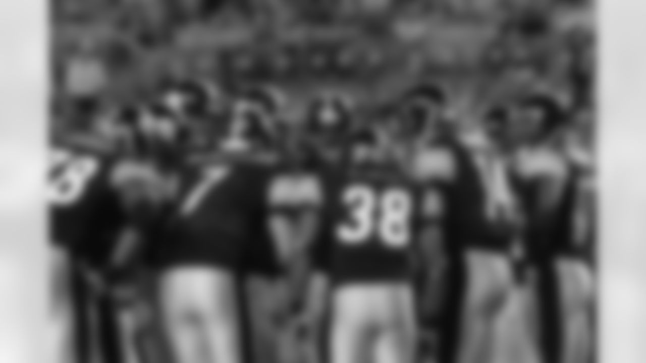 09_Bills_davis_roethlisberger