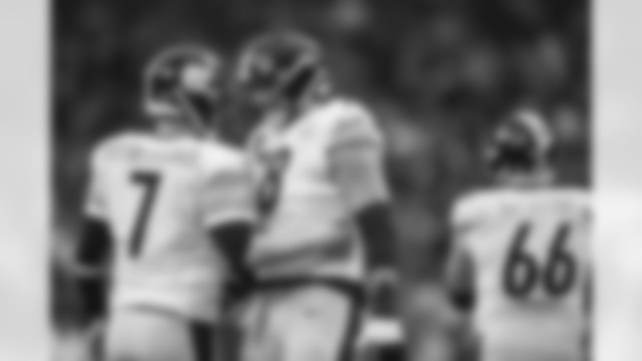 Ben Roethlisberger and Alejandro Villanueva