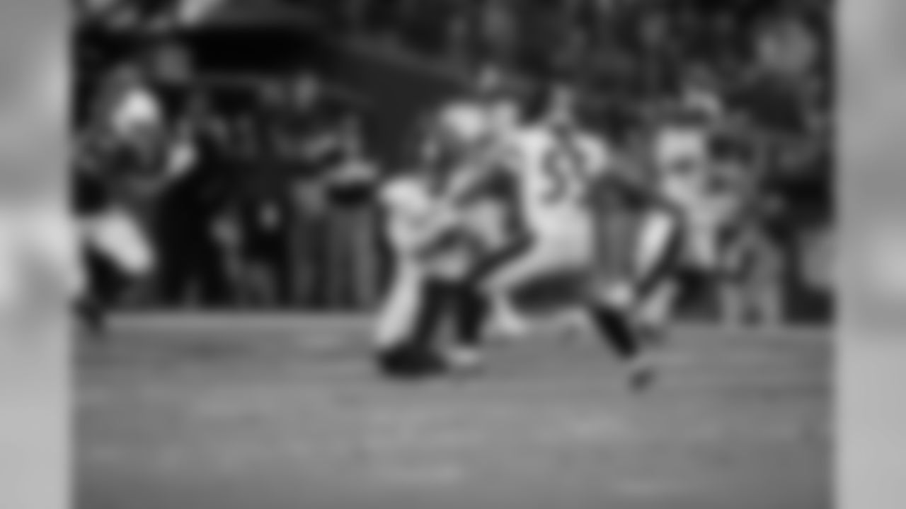 A 2019 regular season game between the Pittsburgh Steelers and the Arizona Cardinals on Sunday, December 8, 2019.