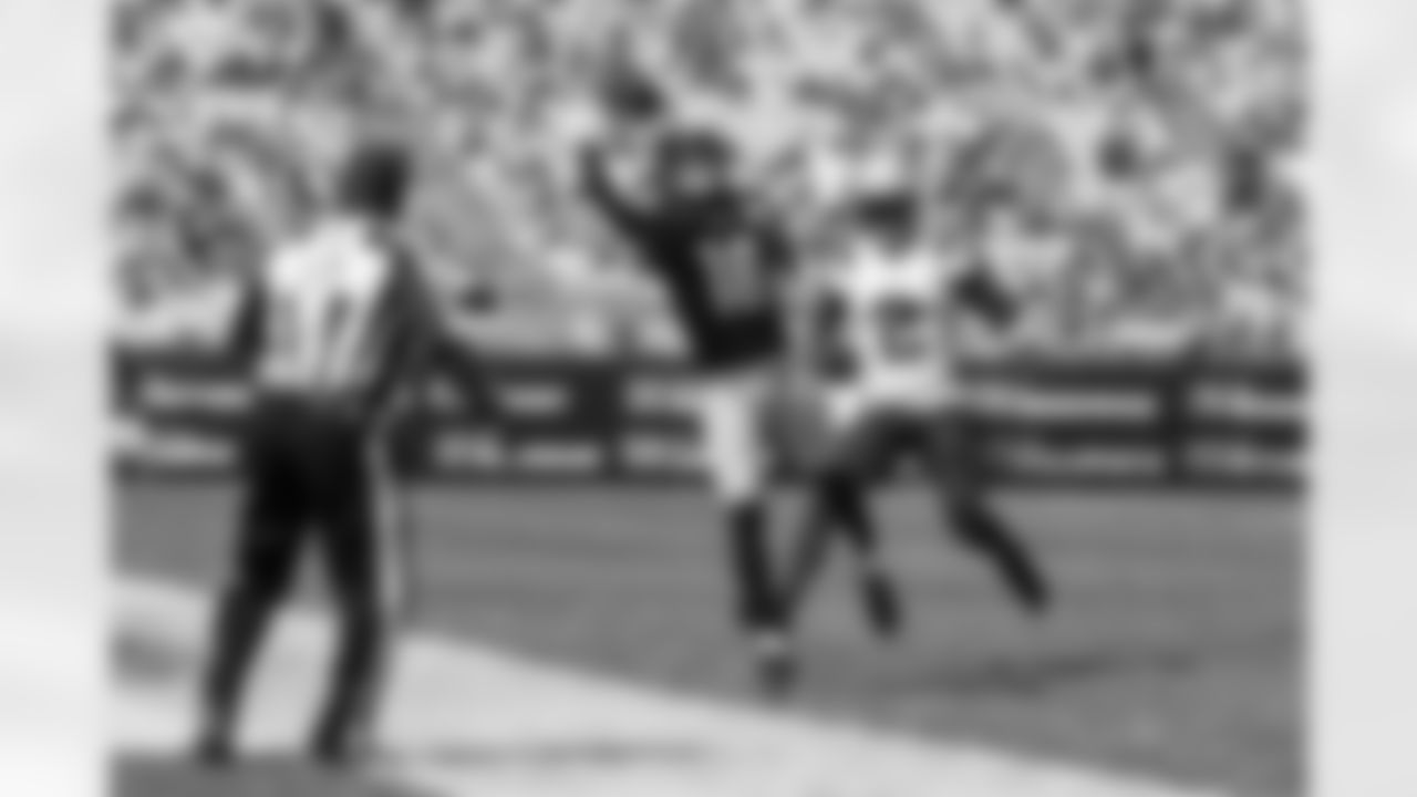 Pittsburgh Steelers wide receiver Diontae Johnson (18) during a regular season game between the Pittsburgh Steelers and the New England Patriots, Sunday, Sept. 18, 2022 in Pittsburgh, PA. (Arron Anastasia/Pittsburgh Steelers)