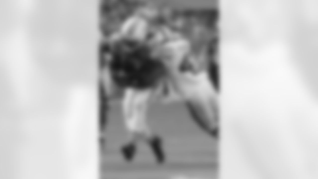 CB Levi Wallace