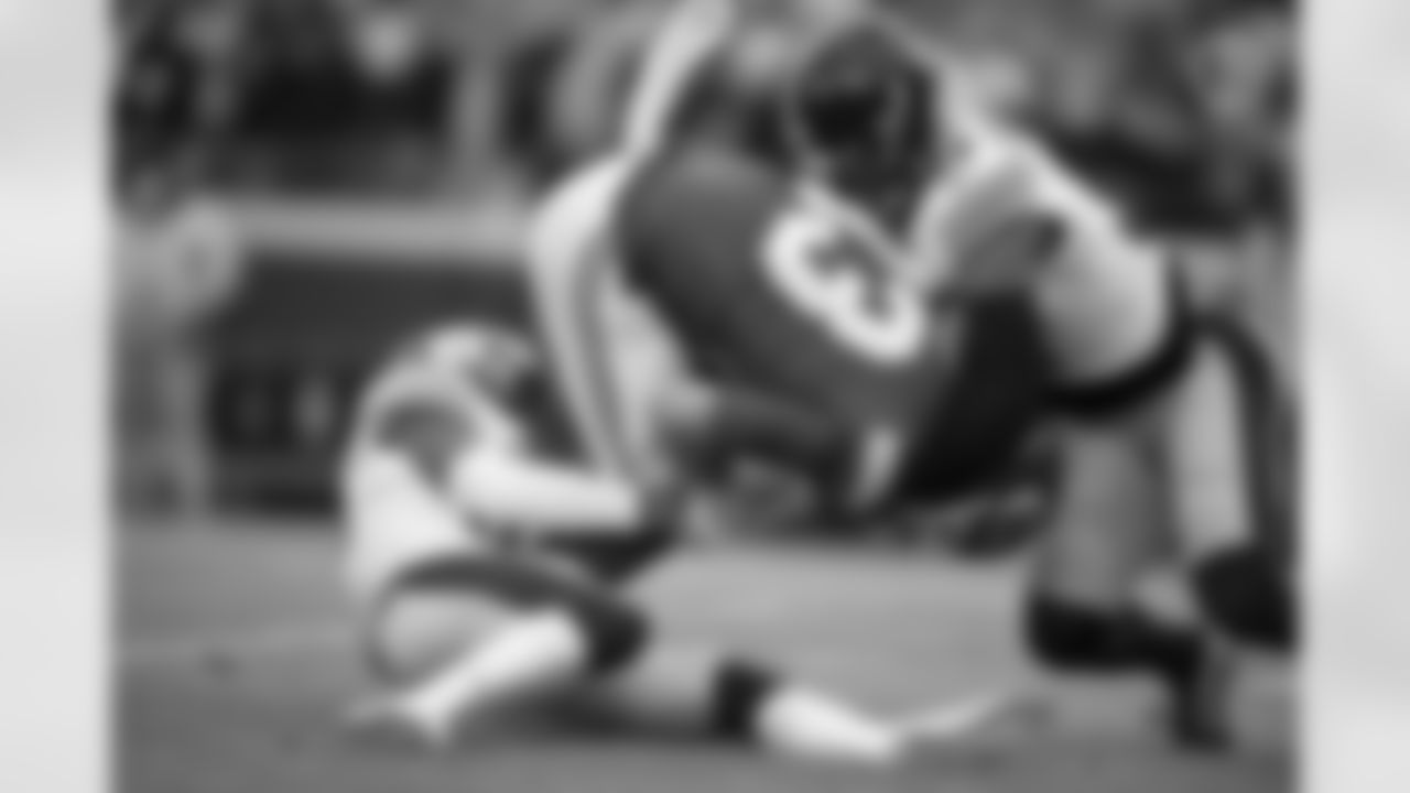 Pittsburgh Steelers safety Terrell Edmunds (34) and Pittsburgh Steelers safety Minkah Fitzpatrick (39) during a regular season game between the Pittsburgh Steelers and the Kansas City Chiefs, Sunday, Dec. 26, 2021 in Kansas City, MO. The Chiefs beat the Steelers 36-10. (Karl Roser / Pittsburgh Steelers)