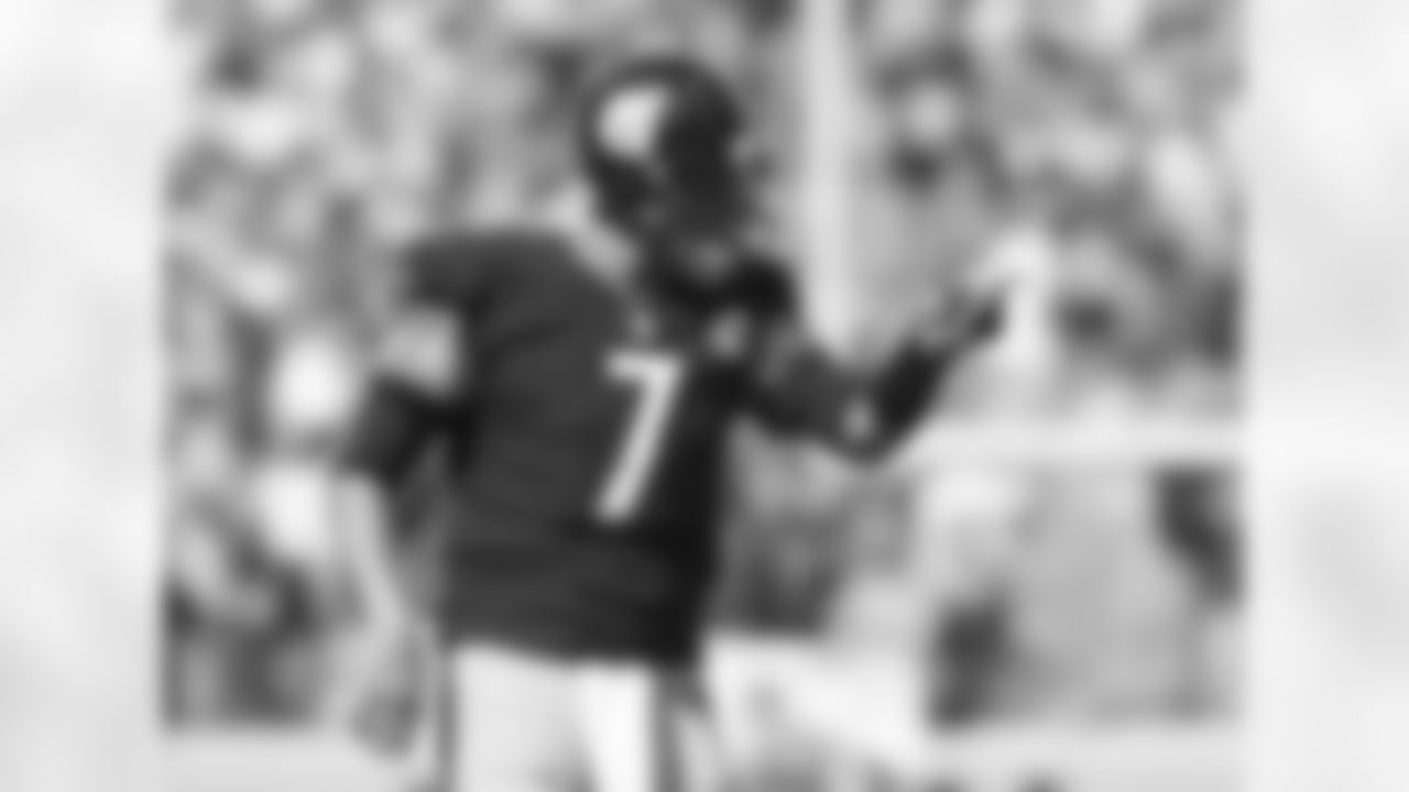 2004 BEN ROETHLISBERGER: His 13-0 record as a rookie stamped him as a winner, and Roethlisberger today is one of only 12 quarterbacks to win multiple Super Bowls as a starting quarterback. His playoff record is 11-6, 2-1 in Super Bowls, and Roethlisberger has completed 61.5 of his postseason passes, with 22 touchdowns and a rating of 84.6. Still writing his history. Two Super Bowl rings.