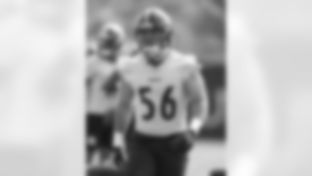 Pittsburgh Steelers linebacker Alex Highsmith (56) participates in the Organized Team Activities (OTAs), Tuesday May 23, 2023 at the UPMC Rooney Sports Complex. (Karl Roser / Pittsburgh Steelers)
