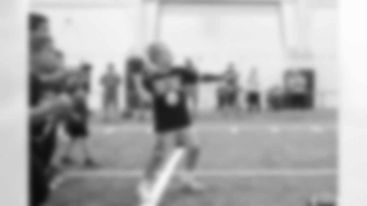 The Steelers host a 2023 Youth Football Camp at Highlands Sports Complex Friday, June 16, 2023 in Triadelphia, WV. (Karl Roser / Pittsburgh Steelers)