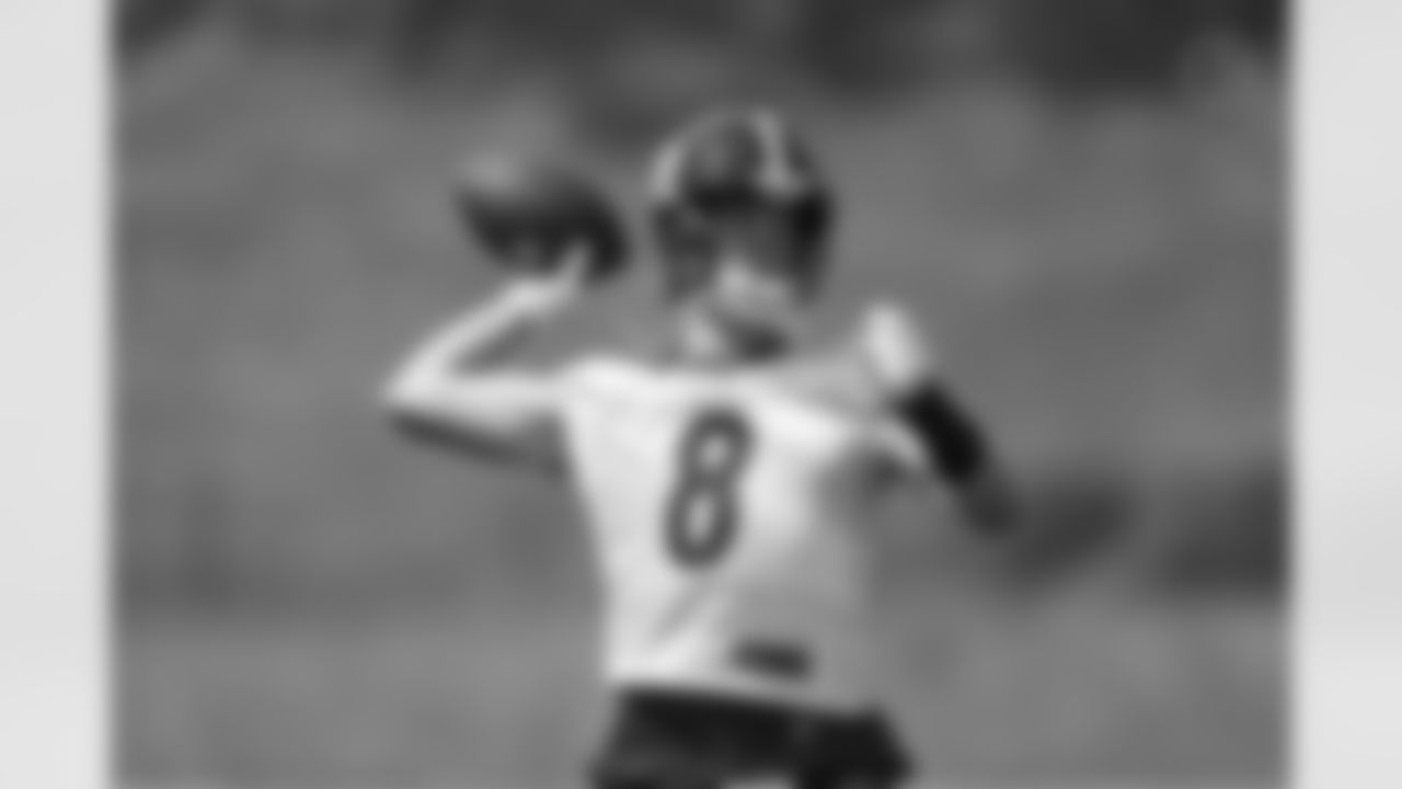 Pittsburgh Steelers quarterback Kenny Pickett (8) trains at Saint Vincent College during the 2023 Steelers Training Camp on Friday, July 28, 2023 in Latrobe, PA. (Karl Roser / Pittsburgh Steelers)