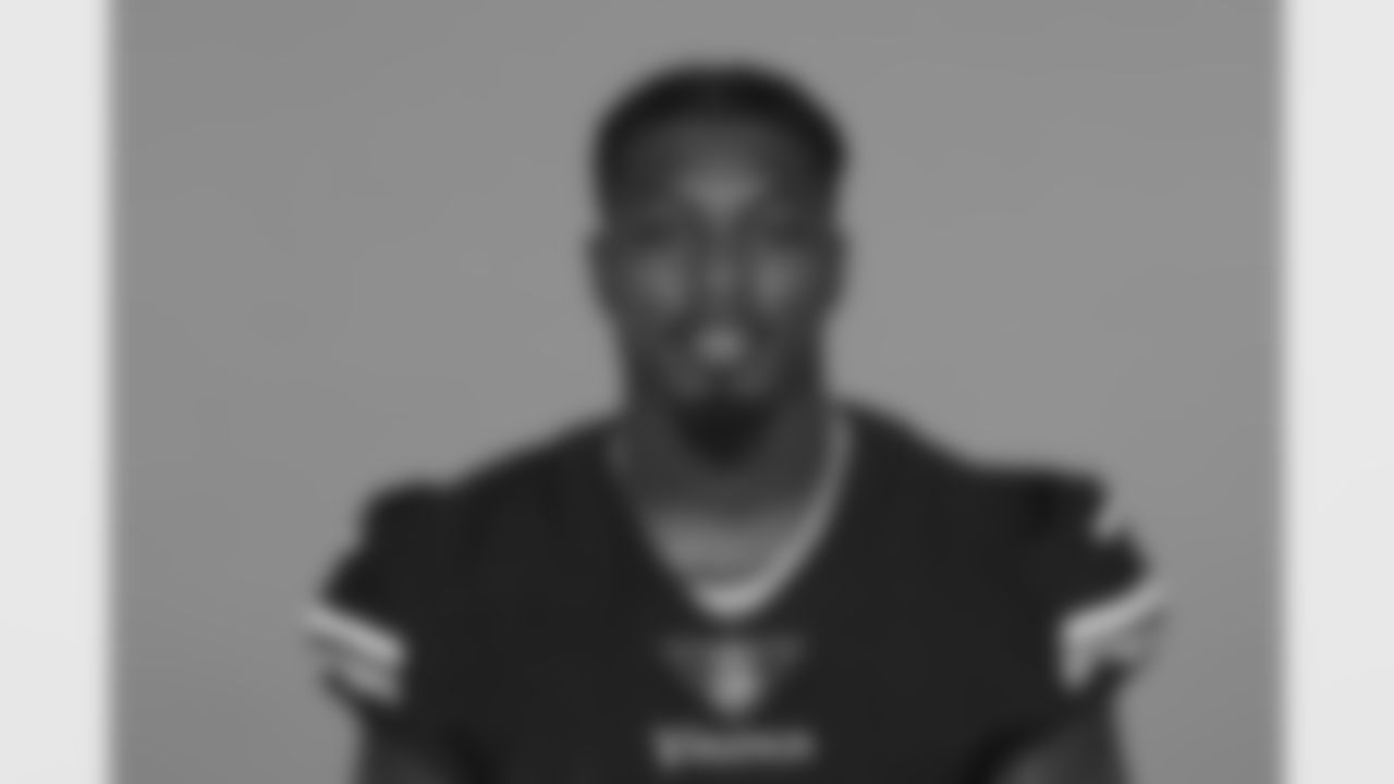 CB Chandon Sullivan