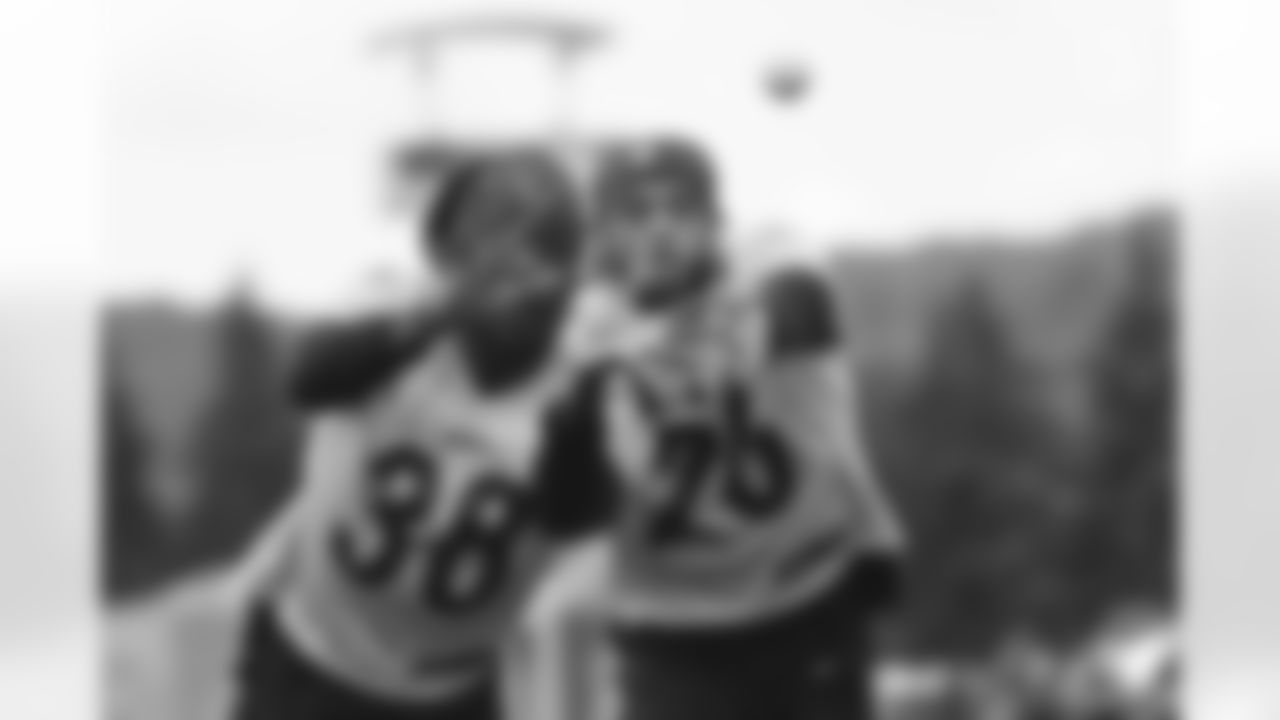Pittsburgh Steelers defensive back Stephen Denmark (38) and Pittsburgh Steelers safety Donovan Stiner (26) participate in the Organized Team Activities (OTAs), Wednesday June 9, 2021 at the UPMC Rooney Sports Complex. (Karl Roser / Pittsburgh Steelers)