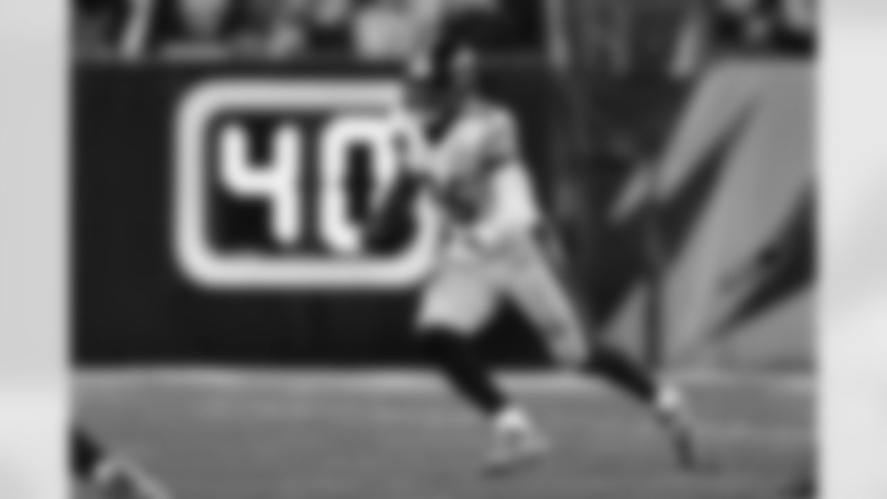 8. Le'Veon Bell (13 - Current) - 312 career receptions.