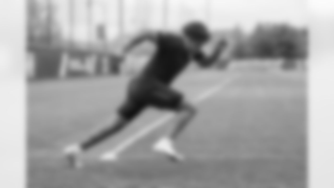 Pittsburgh Steelers tight end/fullback Connor Heyward (83) participates in Phase One of the voluntary offseason workout program, Monday April 17, 2023 at the UPMC Rooney Sports Complex. (Karl Roser / Pittsburgh Steelers)