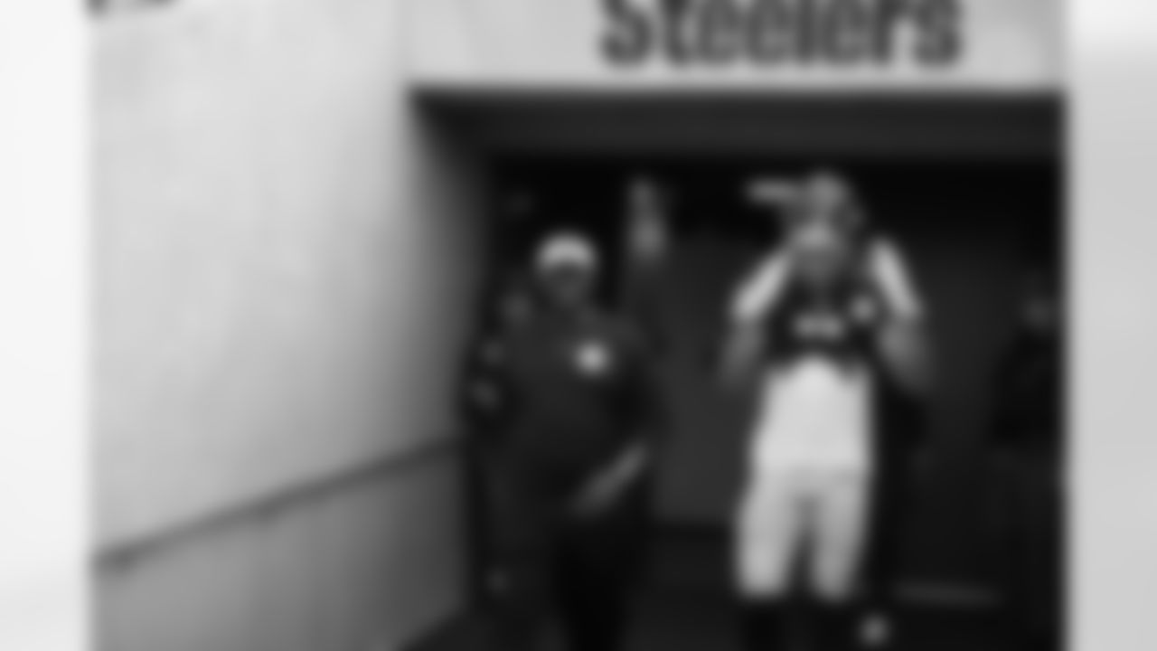 Pittsburgh Steelers Head Coach Mike Tomlin and Pittsburgh Steelers wide receiver Chase Claypool (11) during a Hall of Fame game between the Pittsburgh Steelers and the Dallas Cowboys, Thursday, Aug. 5, 2021 in Canton, OH. (Caitlyn Epes / Pittsburgh Steelers)