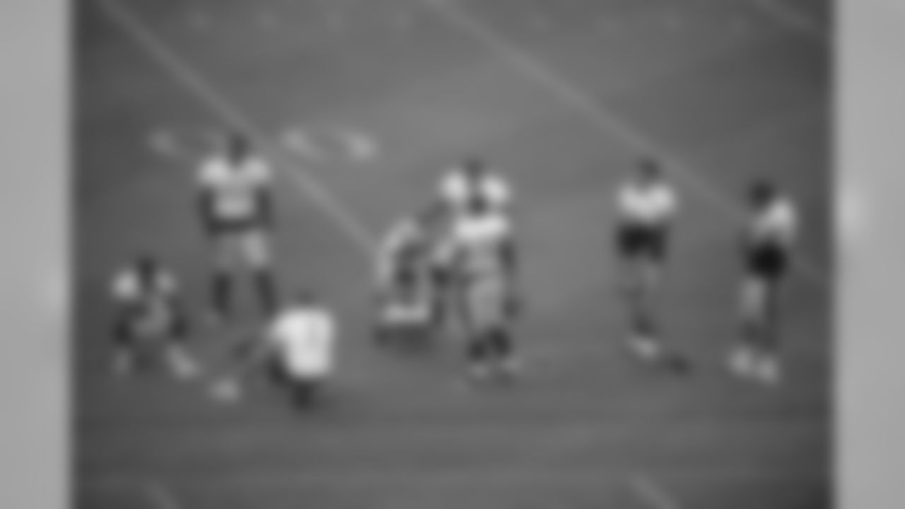 The Pittsburgh Steelers practice at the UPMC Rooney Sports Complex.