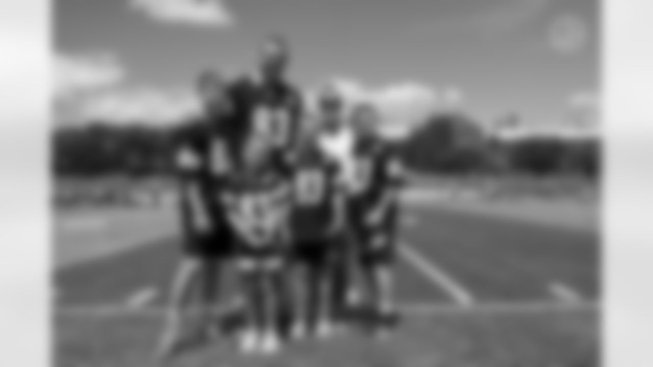 Pittsburgh Steelers alumni Heath Miller and his family at Saint Vincent College during the 2022 Steelers Training Camp on Saturday, July 30, 2022 in Latrobe, PA. (Karl Roser / Pittsburgh Steelers)