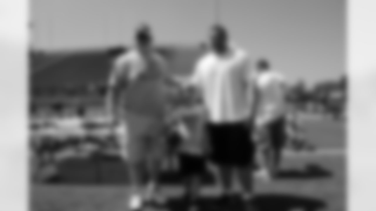 2010_steelers_youth_camp_calu