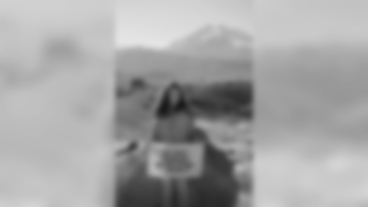 snutowel_Jones_Ashli_Dec242019338PM_82564335_8B02A4E14D0F4D49AA2DBEE470718C02.jpeg_82564335_8B02A4E14D0F4D49AA2DBEE470718C02
