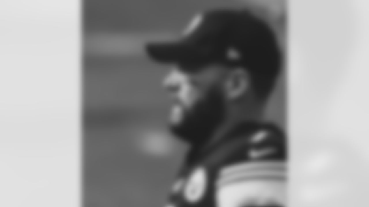 Pittsburgh Steelers quarterback Ben Roethlisberger (7) during a regular season game between the Pittsburgh Steelers and the Cleveland Browns, Sunday, Oct. 18, 2020 in Pittsburgh, PA. The Steelers beat the Browns 38-7. (Caitlyn Epes / Pittsburgh Steelers)