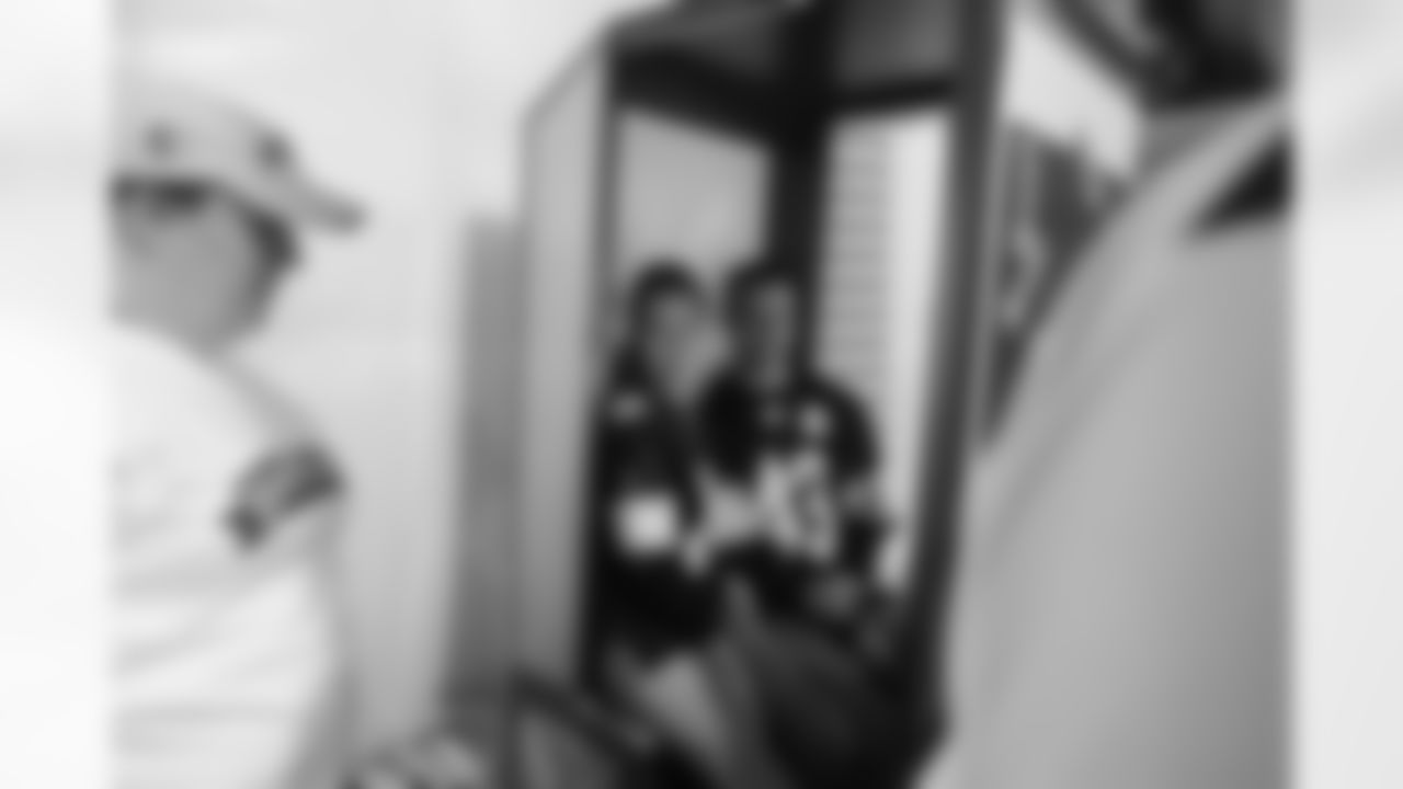 09_TN_Fans