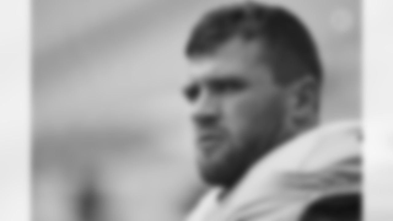 Pittsburgh Steelers linebacker T.J. Watt (90) trains at Heinz Field during the 2021 Steelers Camp, Wednesday, July 28, 2021 in Pittsburgh, PA. (Karl Roser / Pittsburgh Steelers)