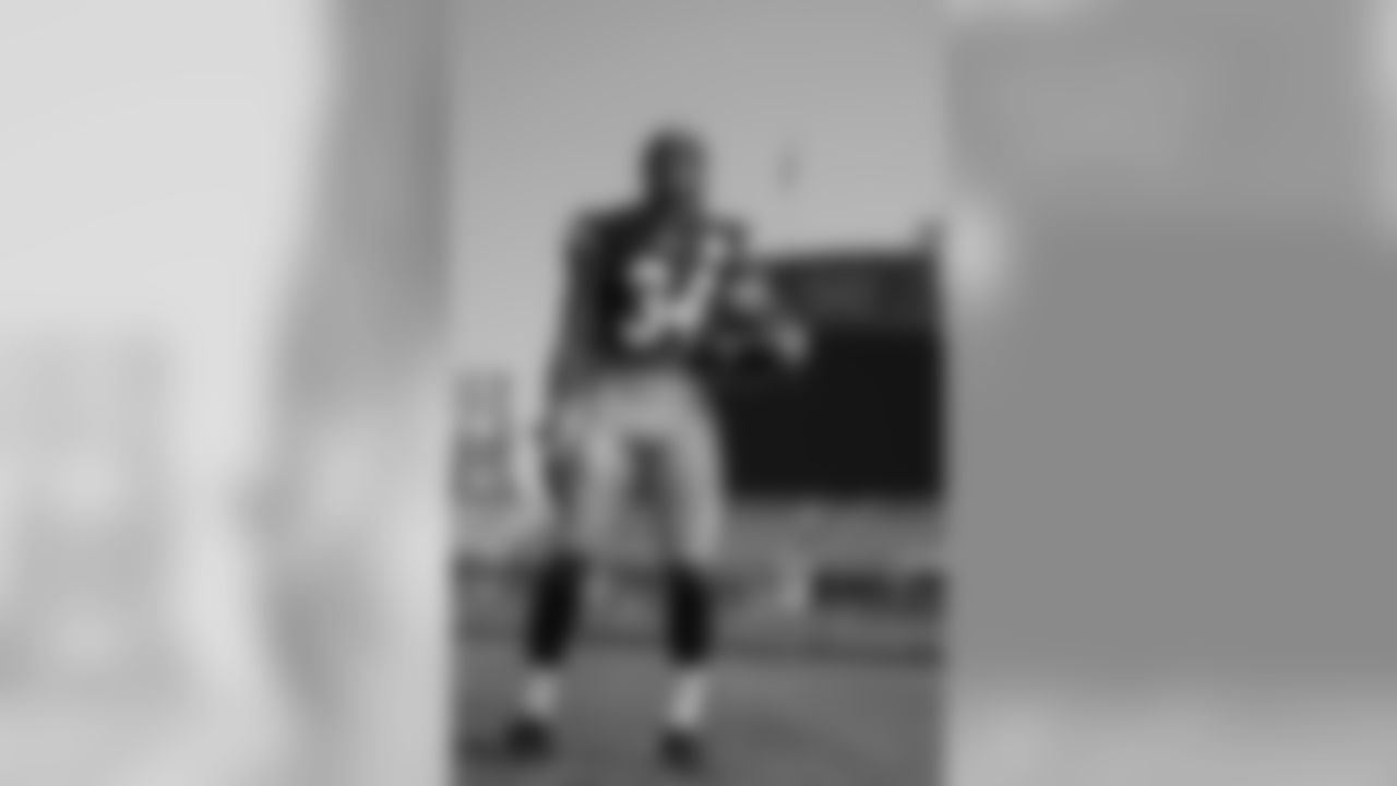 2018_TerrellEdmunds_UNI_0524kr_0012