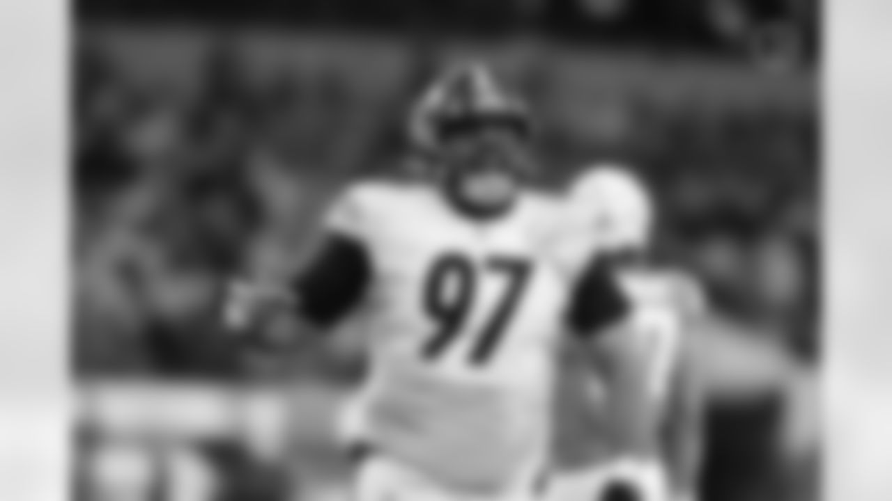 Pittsburgh Steelers defensive tackle Cameron Heyward (97) during a regular season game between the Pittsburgh Steelers and the Los Angeles Chargers, Sunday, Nov. 21, 2021 in Inglewood, CA. (Will Navarro / Pittsburgh Steelers)