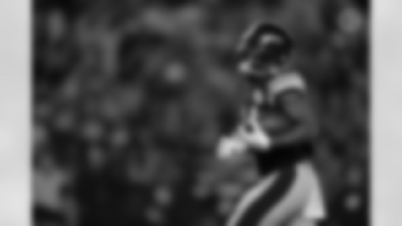 2. Antonio Brown (2010-2018) - 1,759 yards