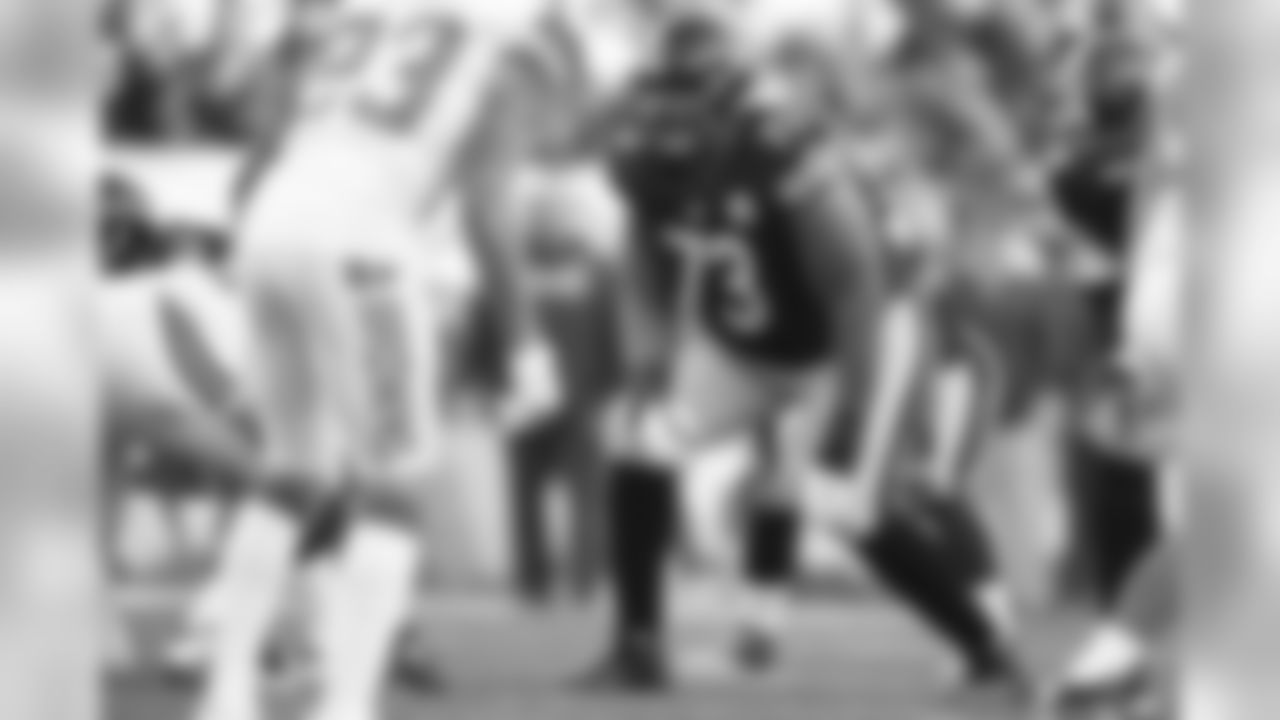 A 2016 Regular Season game between the Pittsburgh Steelers and the Cleveland Browns on Sunday January 1st 2017. The Steelers defeated the Browns 27-24.