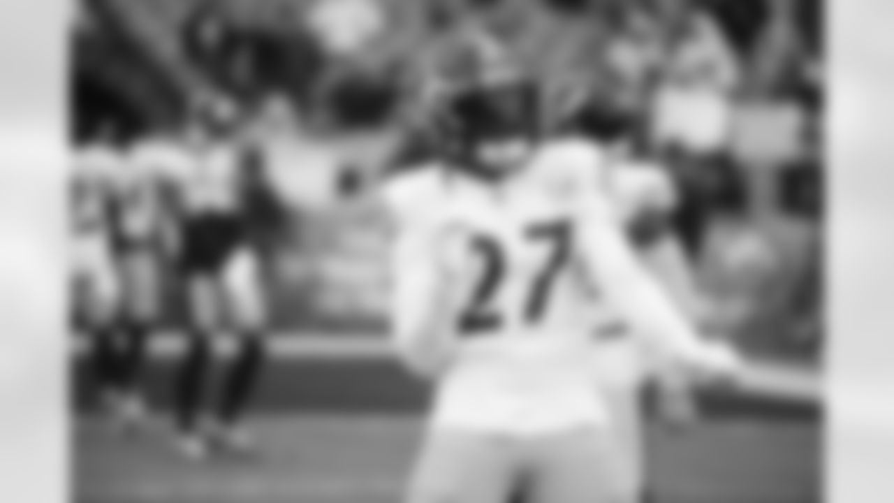 Pittsburgh Steelers linebacker Marcus Allen (27) during a regular season game between the Pittsburgh Steelers and the Baltimore Ravens, Sunday, Jan. 9, 2022 in Baltimore, MD. The Steelers beat the Ravens 16-13 in OT. (Caitlyn Epes / Pittsburgh Steelers)