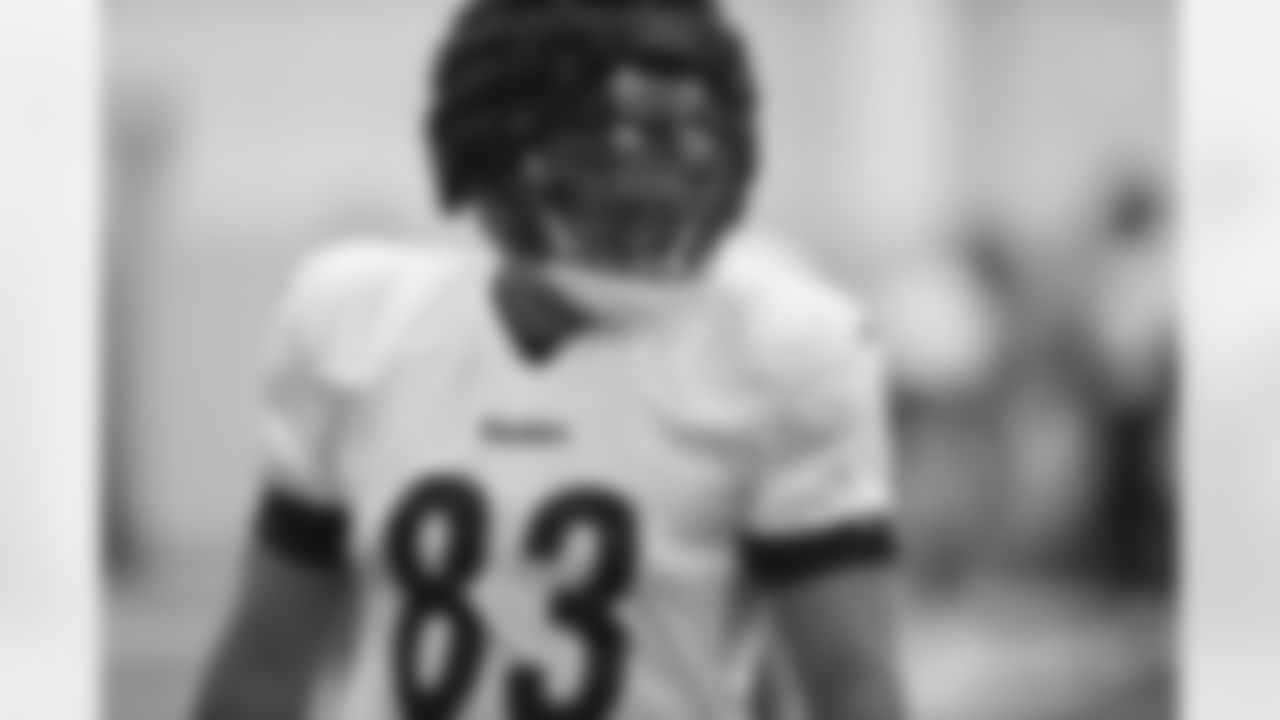 Pittsburgh Steelers tight end/fullback Connor Heyward (83) during practice at the UPMC Rooney Sports Complex preparing for a Week 8 matchup against the Philadelphia Eagles, Wednesday, Oct. 26, 2022 in Pittsburgh, PA. (Karl Roser / Pittsburgh Steelers)