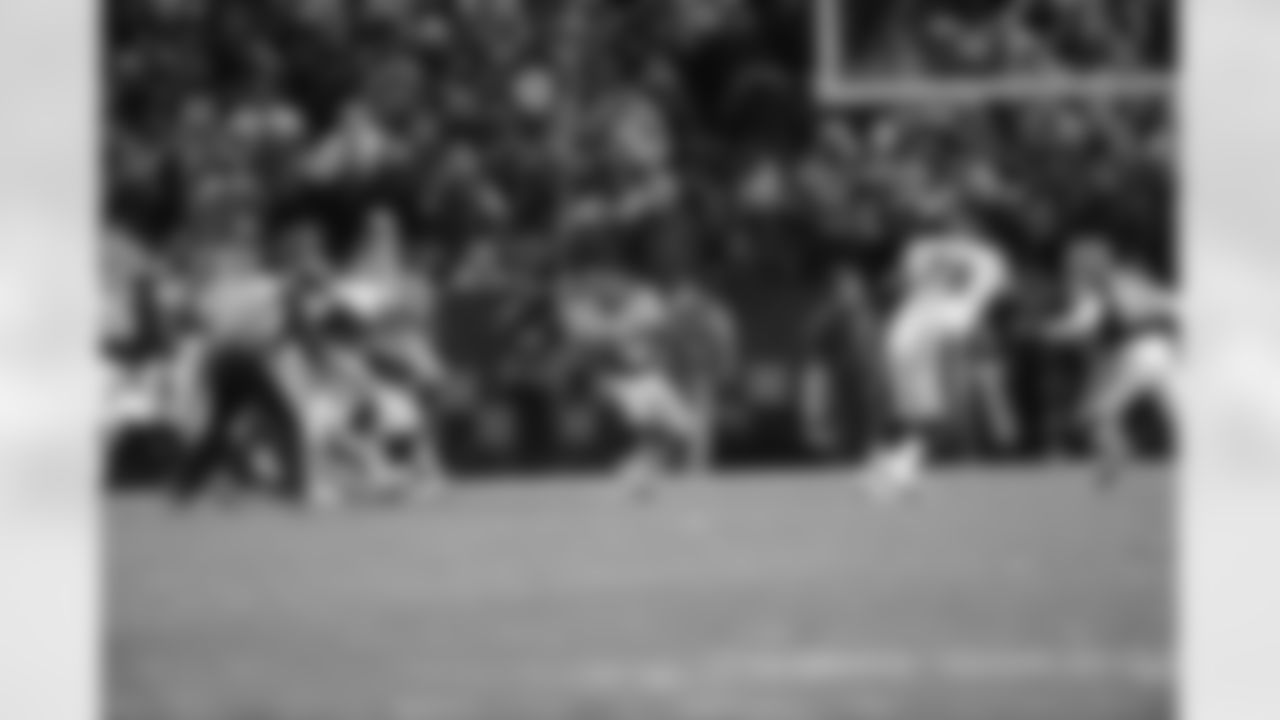 09_CLE_Mendenhall
