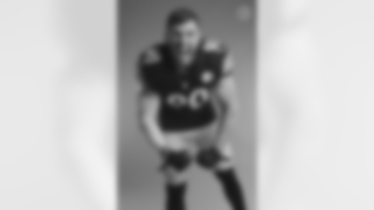 Pittsburgh Steelers linebacker T.J. Watt (90) poses for a photo during the Steelers 2021 media day, Saturday, July 24, 2021 in Pittsburgh, PA. (Karl Roser / Pittsburgh Steelers)