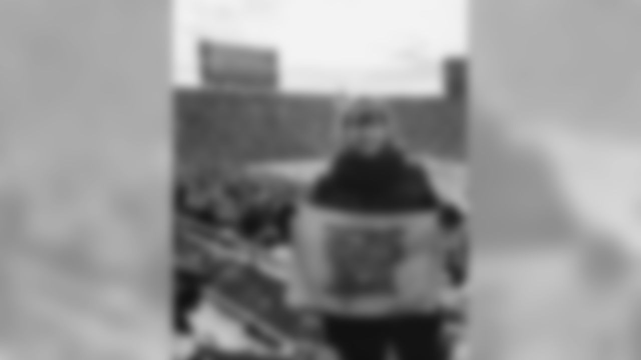 snutowel_Garcia_Lisa_Nov2020191036PM_82564335_9C048F94065D42A0B1D662E6BEEA328F.jpeg_82564335_9C048F94065D42A0B1D662E6BEEA328F