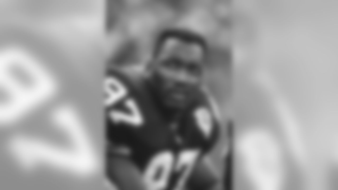 Aaron Jones (1988-1992)