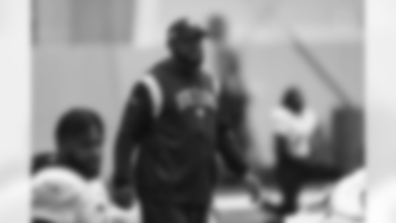Pittsburgh Steelers Head Coach Mike Tomlin during practice at the UPMC Rooney Sports Complex preparing for a Week 8 matchup against the Philadelphia Eagles, Wednesday, Oct. 26, 2022 in Pittsburgh, PA. (Karl Roser / Pittsburgh Steelers)