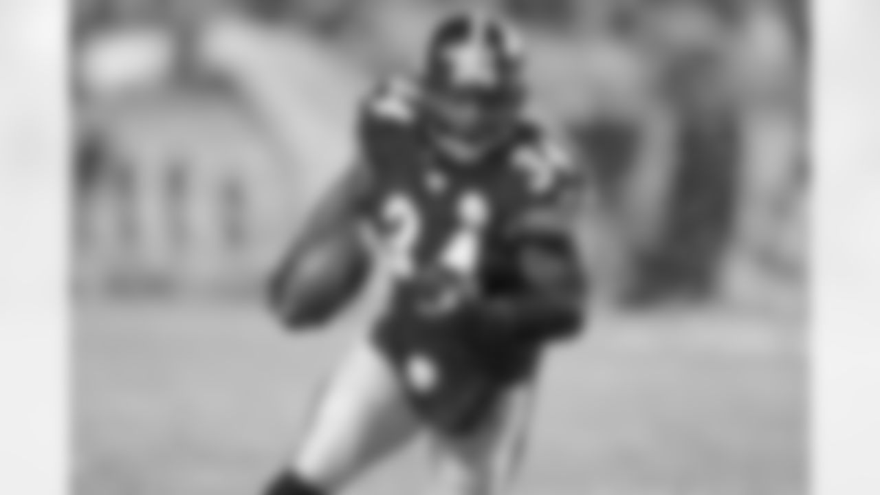 3,549 career rushing yards.