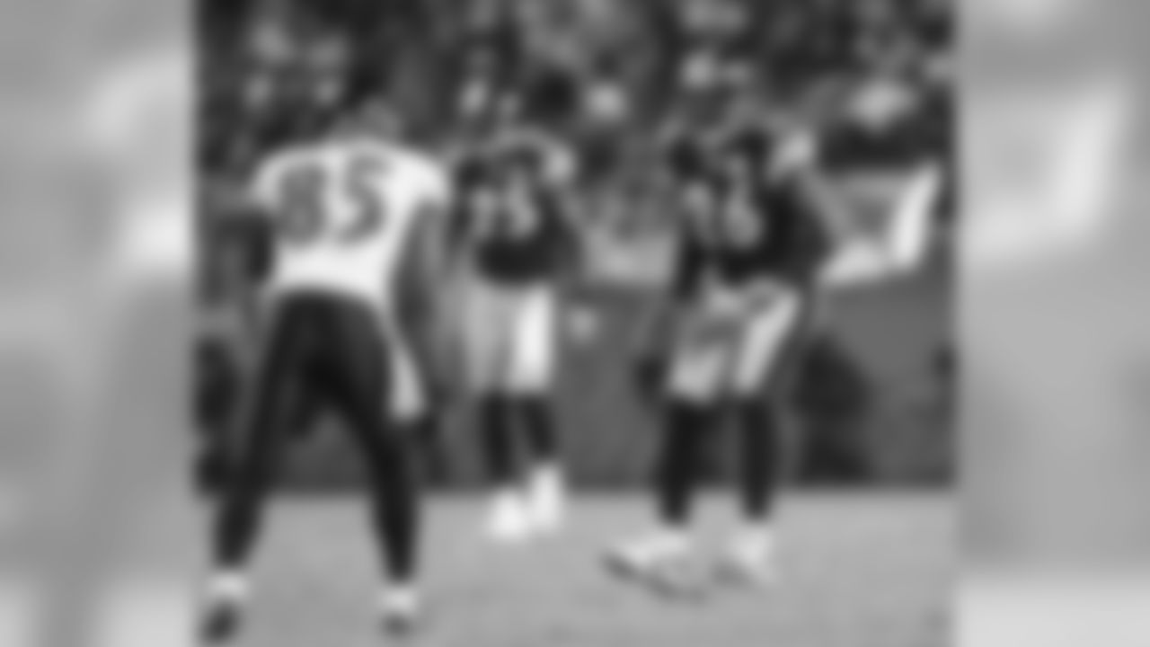 1998 Deshea Townsend: Never a Pro Bowl guy but always a contributor to a lot of winning, Townsend finished his Steelers career with 15.5 sacks and 21 interceptions. He started 80 games over 12 seasons. Two Super Bowl rings.