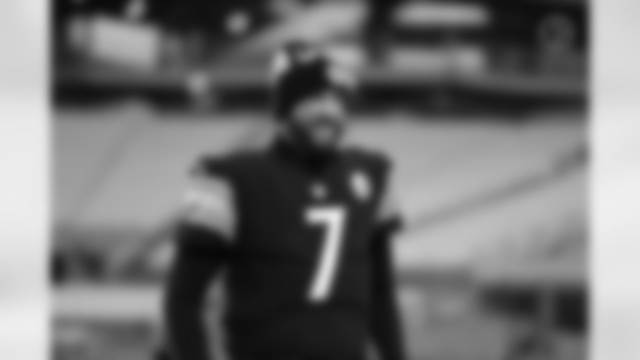 Pittsburgh Steelers quarterback Ben Roethlisberger (7) during a regular season game between the Pittsburgh Steelers and the Washington Football Team, Monday, Dec. 7, 2020 in Pittsburgh, PA. (Karl Roser / Pittsburgh Steelers)